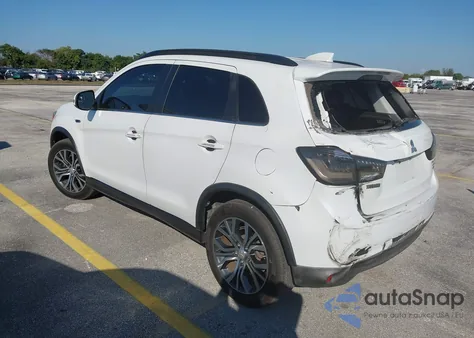 2017 Mitsubishi Outlander Sport 2.4 Sel z USA, uszkodzony, nr VIN JA4AP4AW9HZ017469
